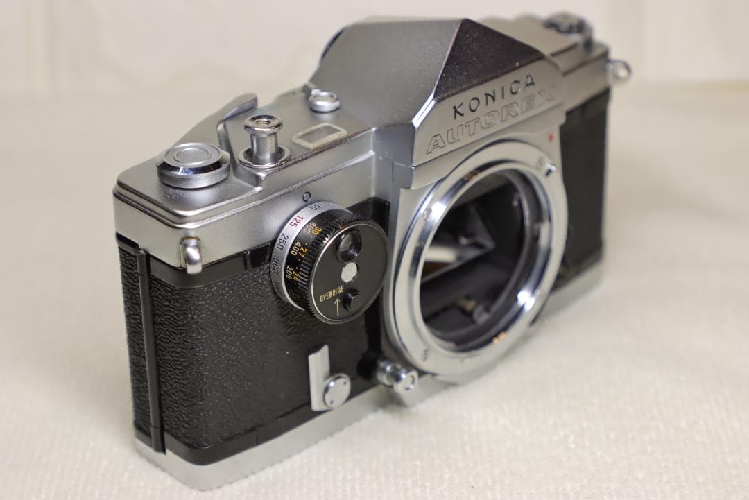 KONICA　AUTOREX【父の防湿庫から発掘】SS良好・露出計不動・外観美品