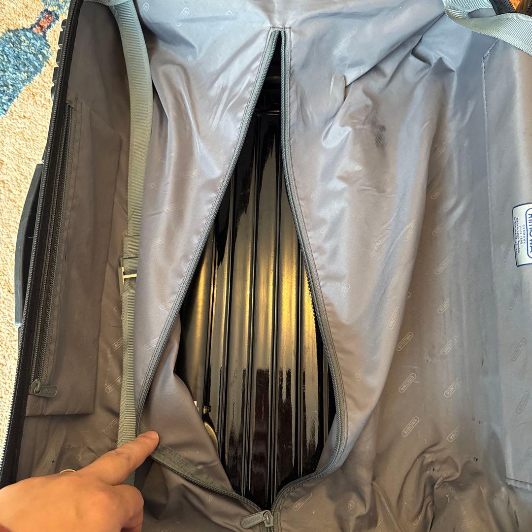 リモワ サルサ スーツケース 2輪 黒 851.52 TSAロック