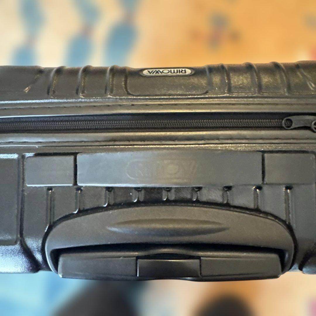 リモワ サルサ スーツケース 2輪 黒 851.52 TSAロック