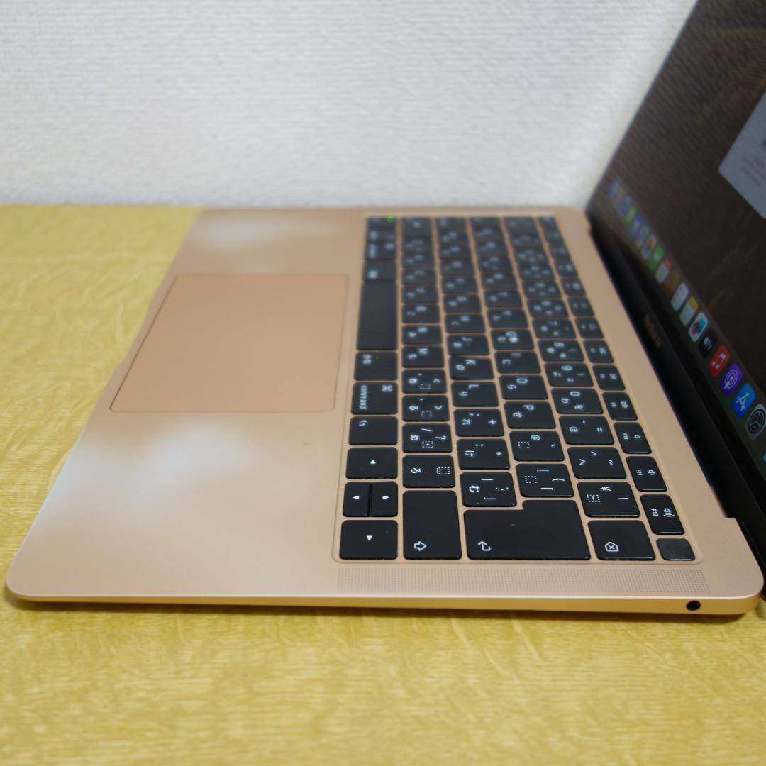 272）MacBook Air 2019　13インチ　/128GB/8GB/i5