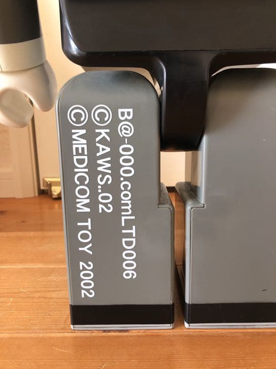 【希少】BE@RBRICK ベアブリック カウズ KAWS 1000% 400%