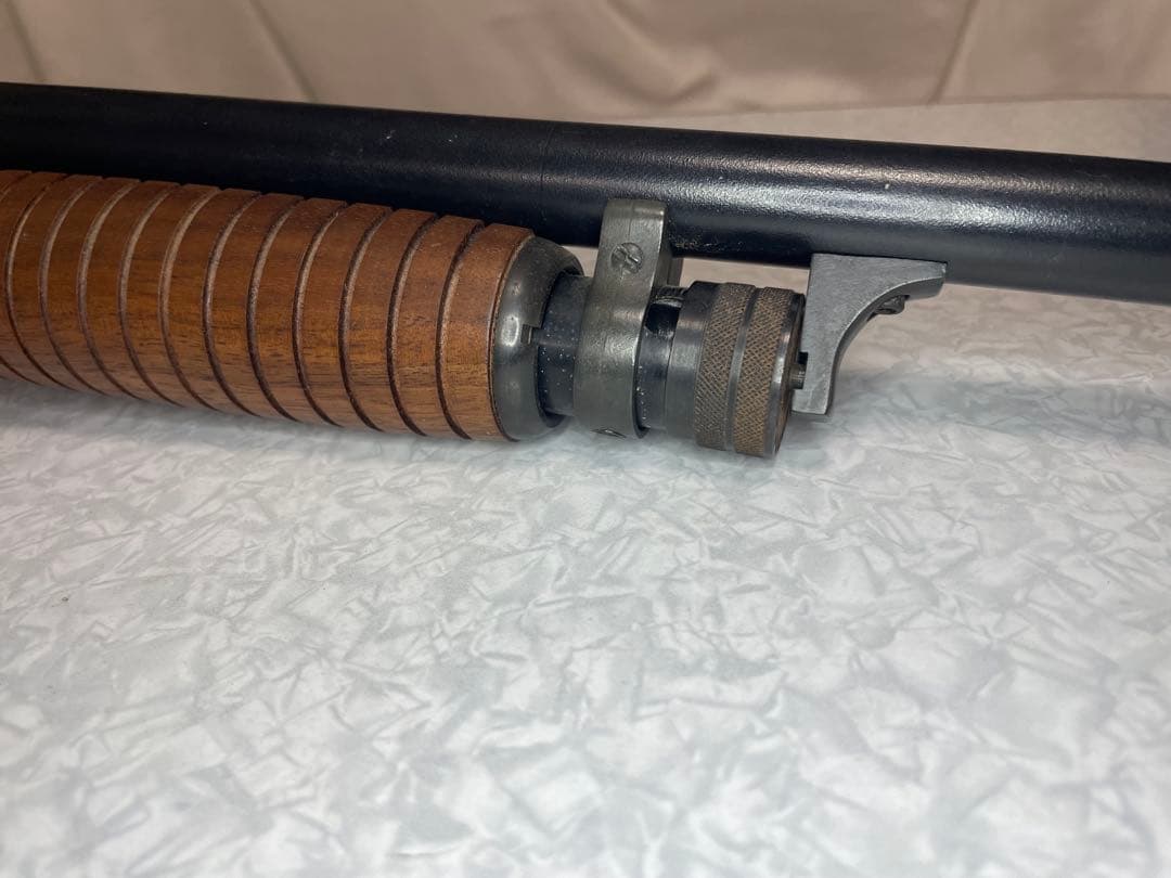 日本製　KTW イサカ　ショットガン　初期型？　　2丁セット