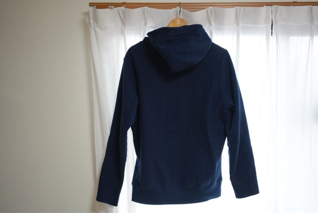 NOAH ネイビー フード付きパーカー