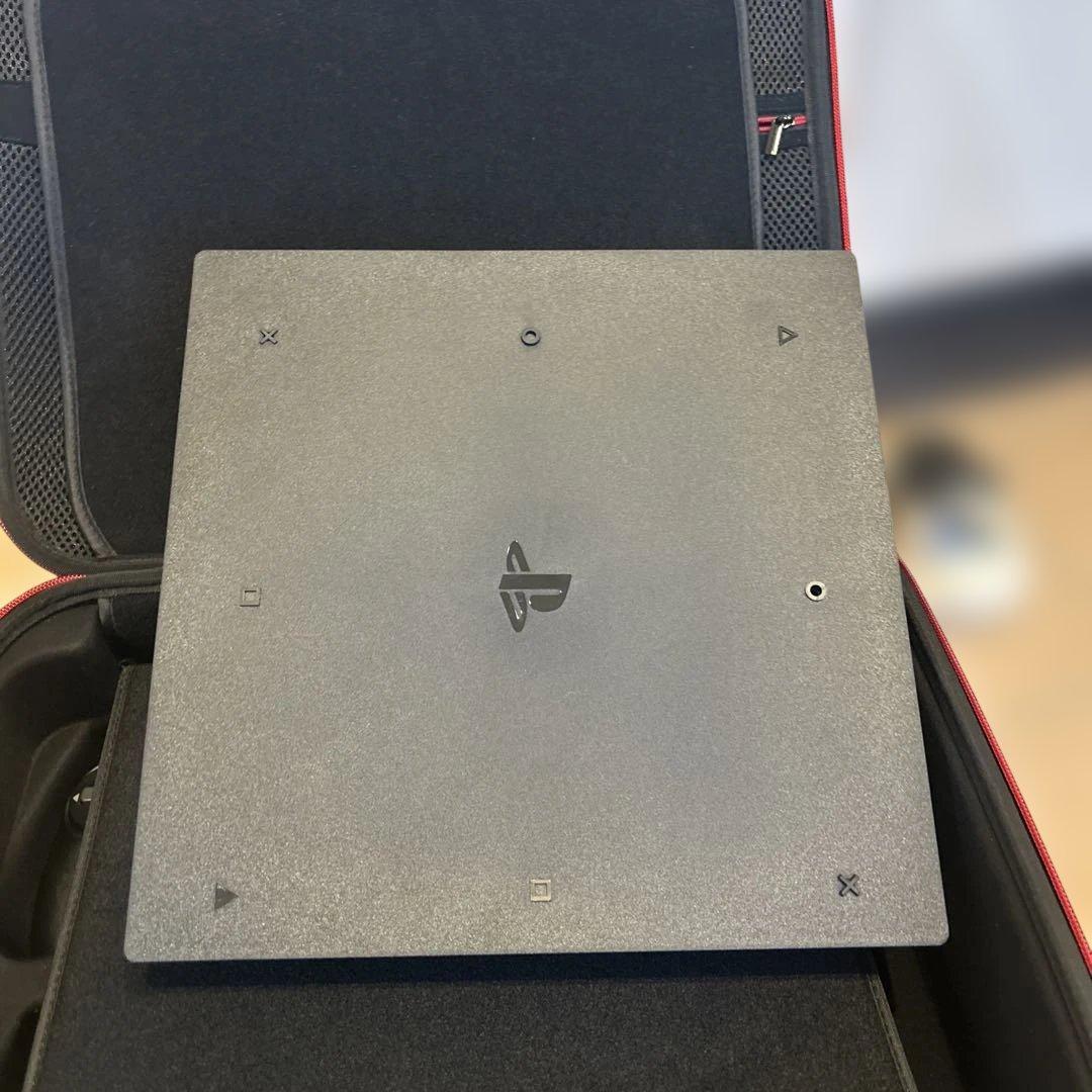 PlayStation4 Pro 7200B本体