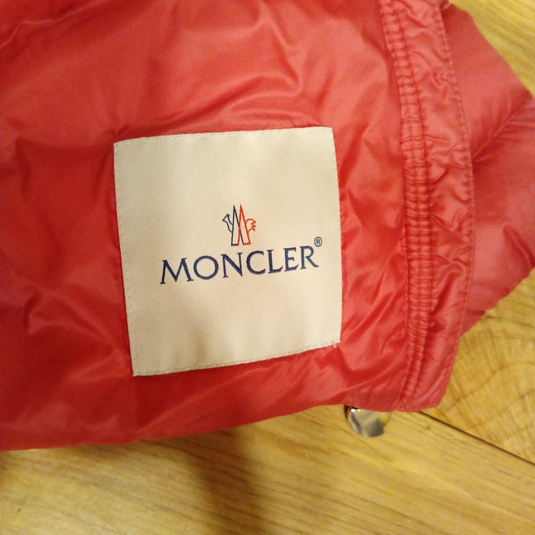 MONCLER 　ダウンジャケット