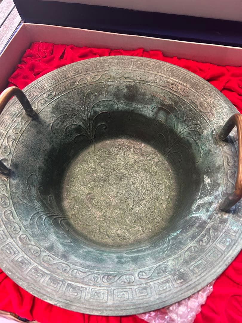 青銅　　春雷驚龍鍋