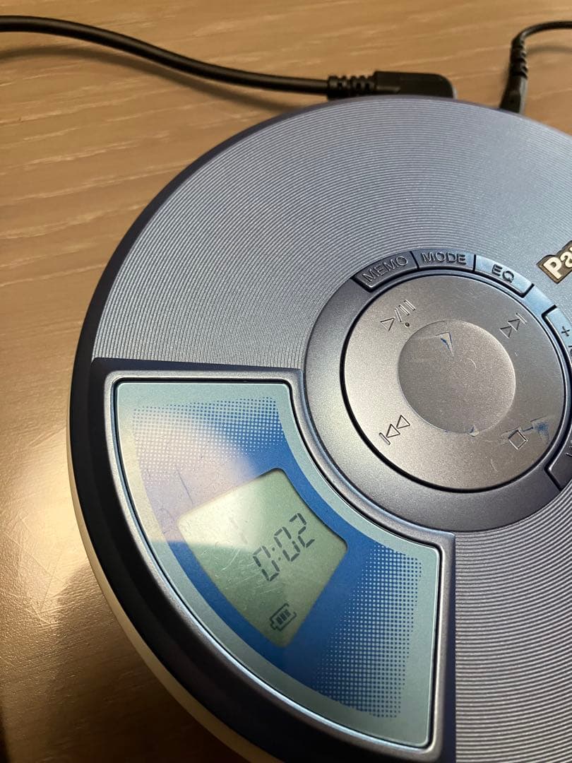 ポータブルCDプレーヤー　Panasonic SL-CT352