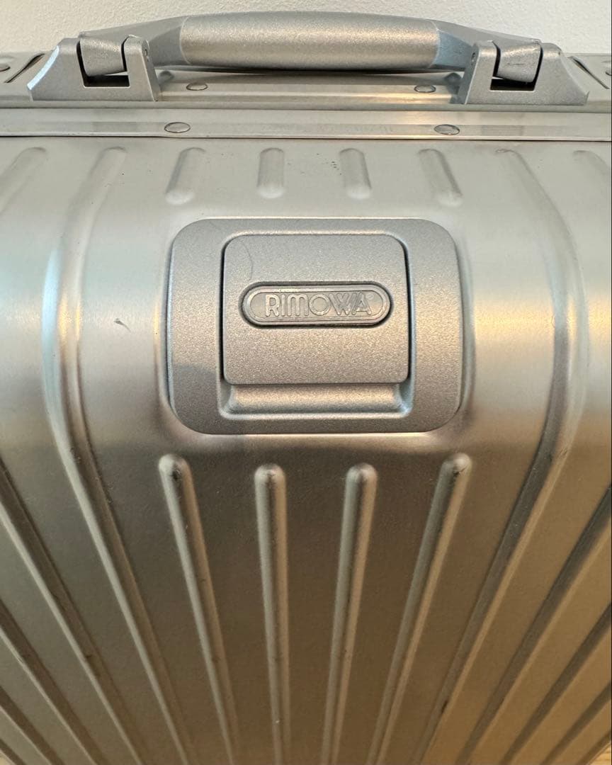 RIMOWA TOPAS トパーズ 機内持込サイズ 4輪