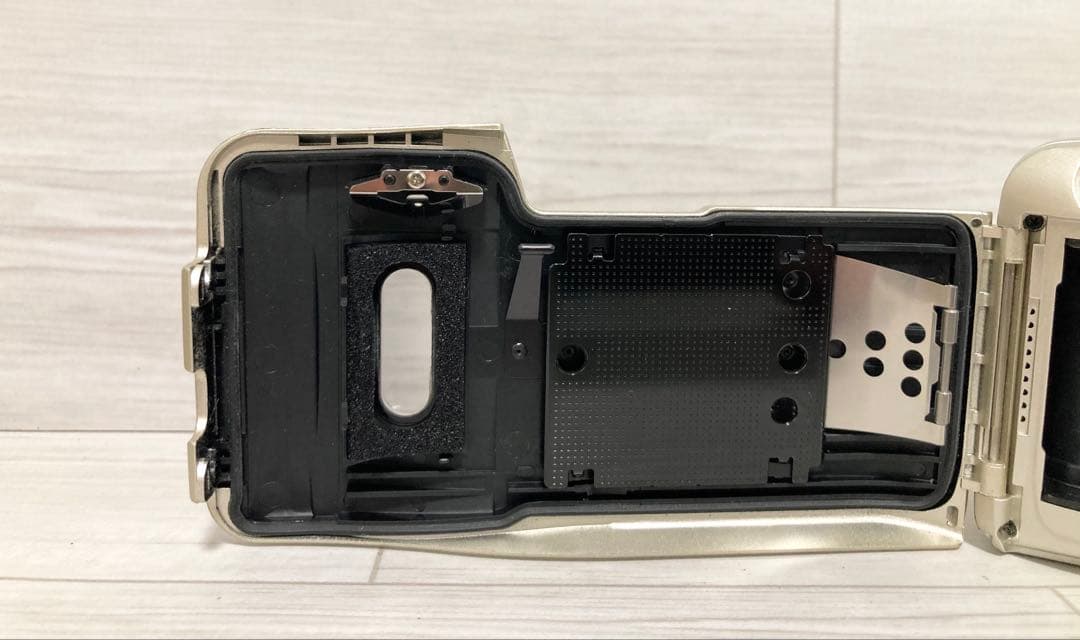 サイトウさまOLYMPUS μ【mju：】ZOOM 115 DELUXE カメラ