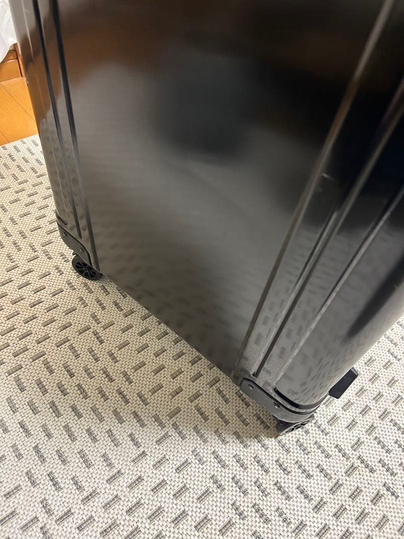 ゼロハリバートン アルミ 4輪 TSAロック ブラック