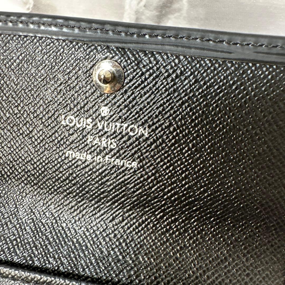さくらLouis Vuitton エピレザー 黒　6連キーリング　超美品