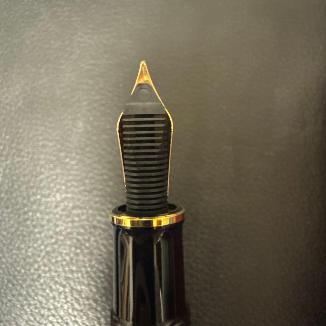 Pelikan M800緑縞18C-750 EF(極細) ペリカン　スーベレーン