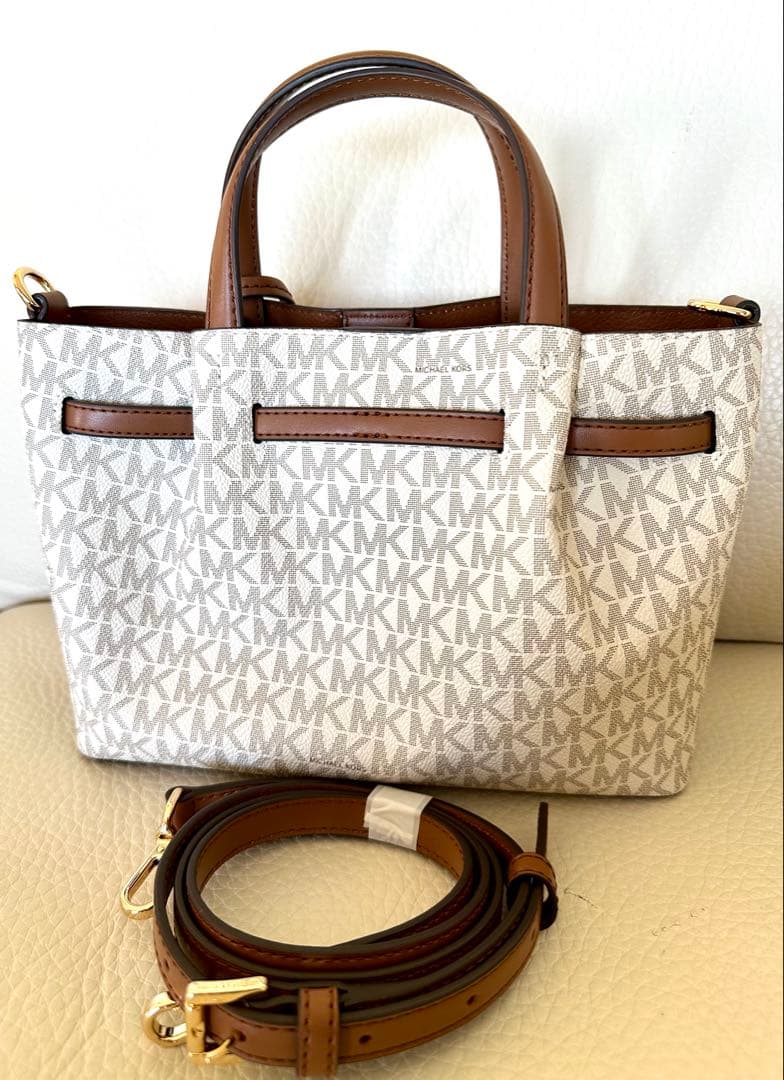 【新品未使用】マイケルコースハンドバッグ　ショルダーバッグ　バニラ　シグネチャー