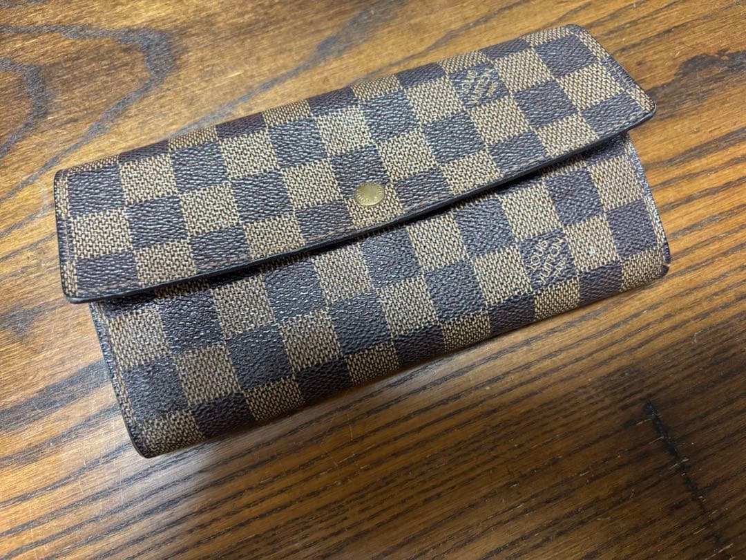 ルイ・ヴィトン ダミエ 長財布