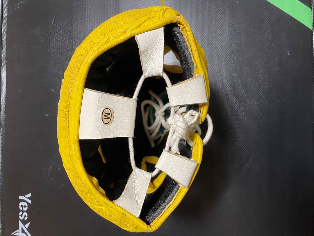 Winning製 ボクシングヘッドギア Mサイズ（イエロー）