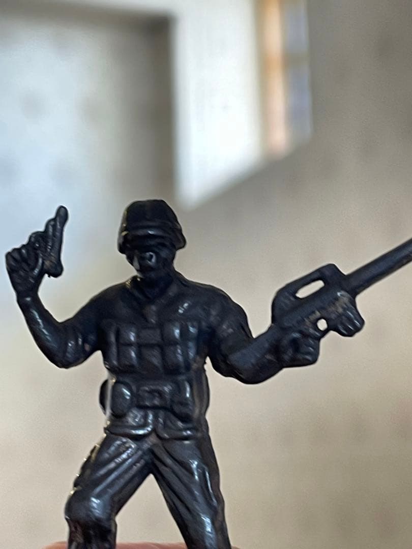 SSUR メタルフィギュア　ニューヨーク