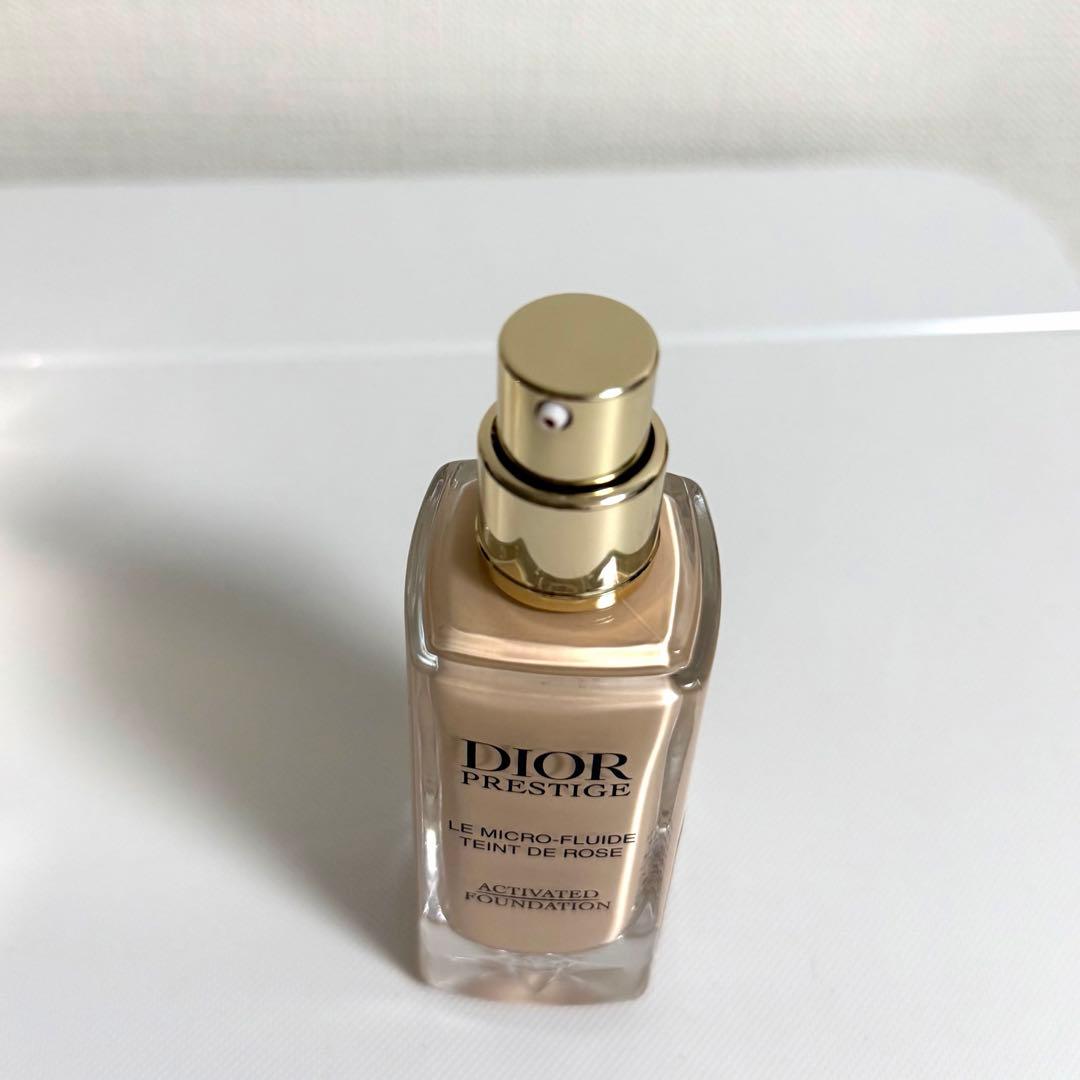 Dior プレステージル マイクロフルイドタン 0N