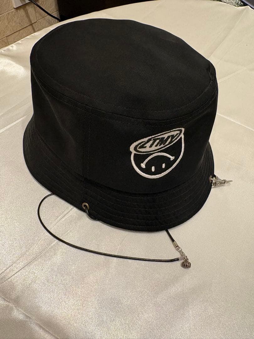 ミュージシャン ZUTOMAYO x BODYSONG. Hat(Black)
