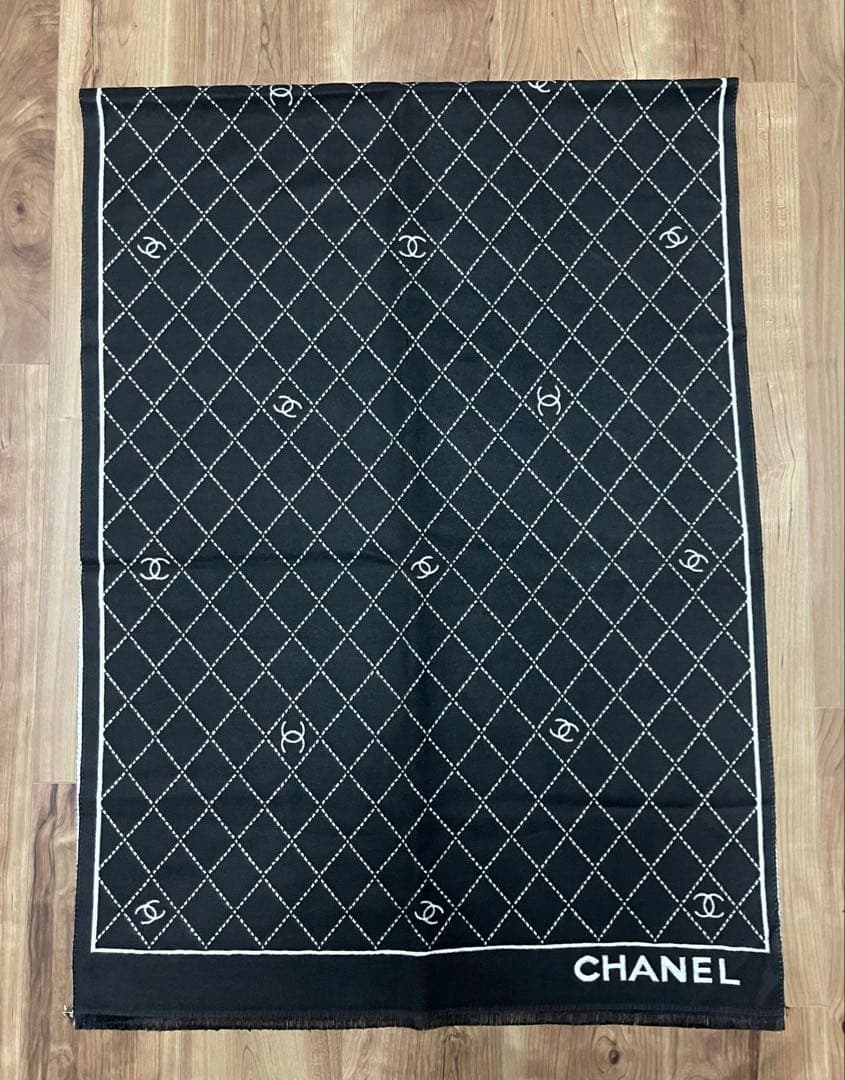 未使用 CHANEL ロゴ ノベルティ マフラー ストール ブラック