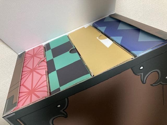 新品 エレメント 鬼滅の刃 スケートボードデッキ 4本セット Element