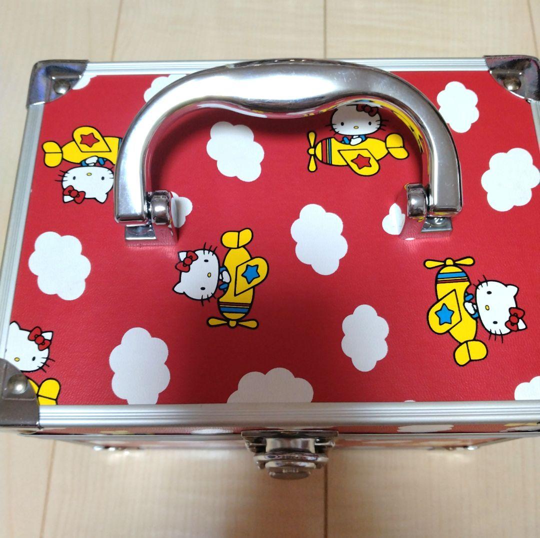 ハローキティ コスメボックス ミニドレッサー オルゴールジュエリーボックス