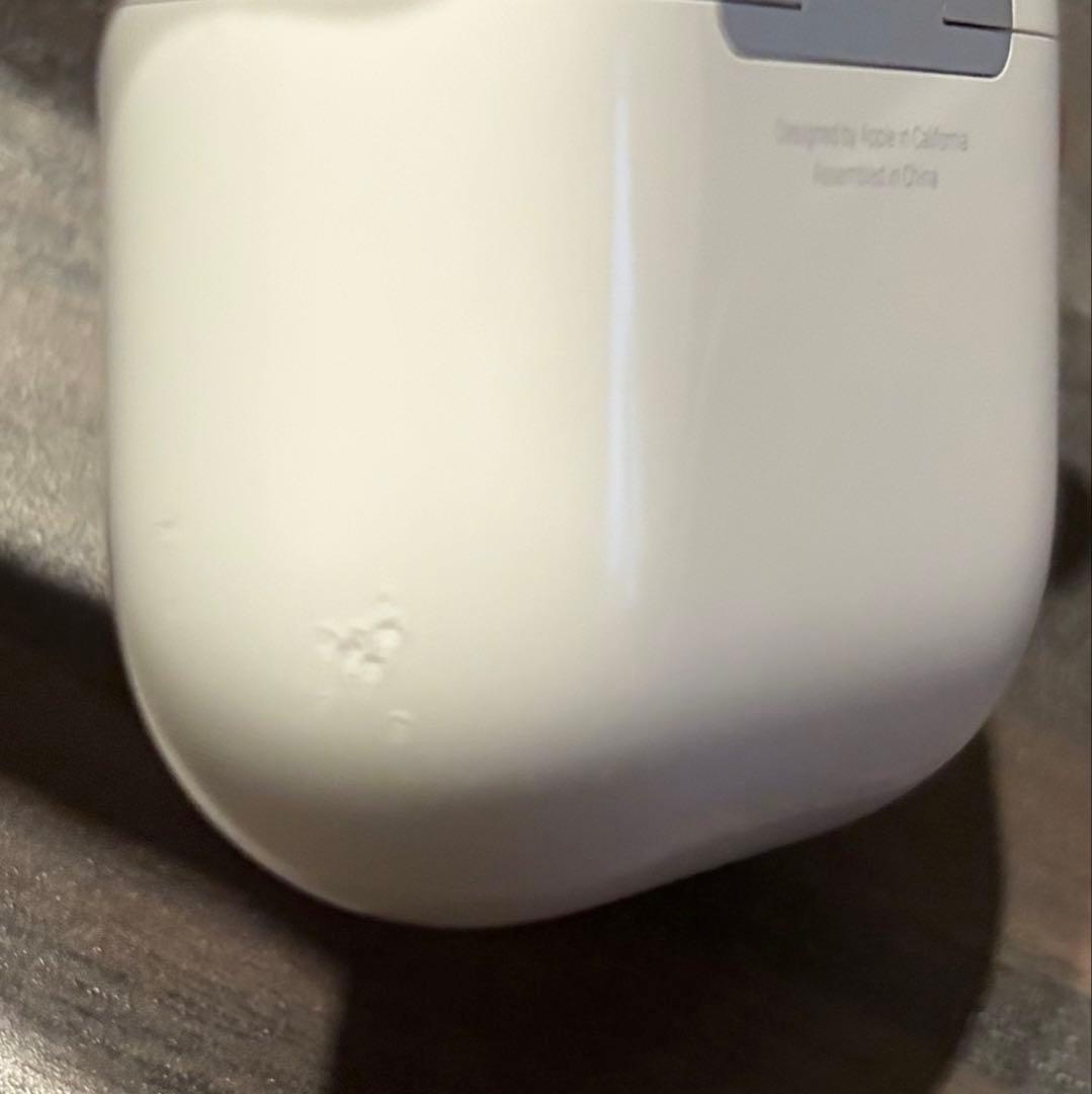 AirPods 4 ノイズキャンセリング搭載