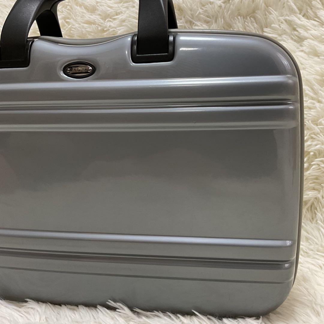 ZERO HALLIBURTON アタッシュケース シルバー 日本たばこコラボ