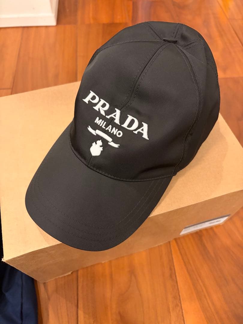 【新品未使用】PRADA RE-NYLON ブラック キャップ XL 公式購入