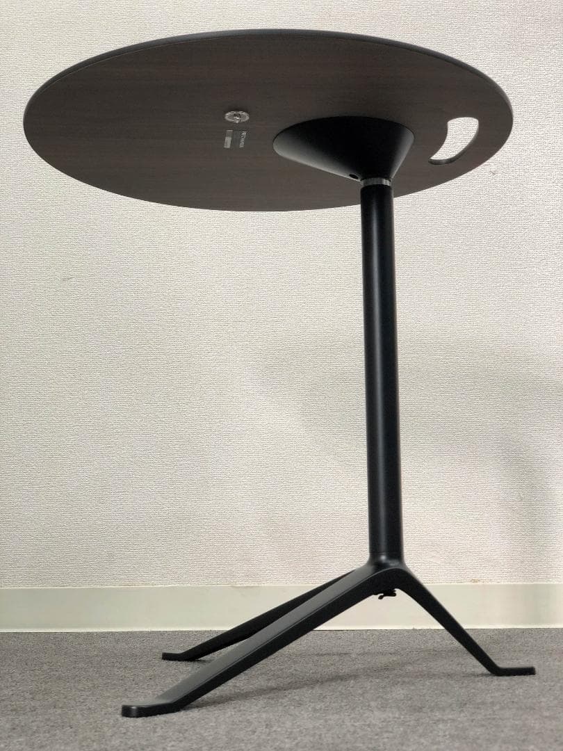 美品■フリッツ・ハンセン■LITTLE FRIEND　サイドテーブル　高さ調節