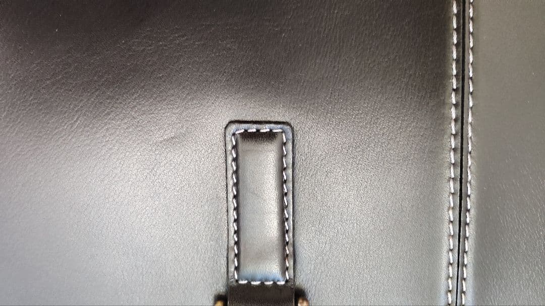 防水レザー　ブリーフケース