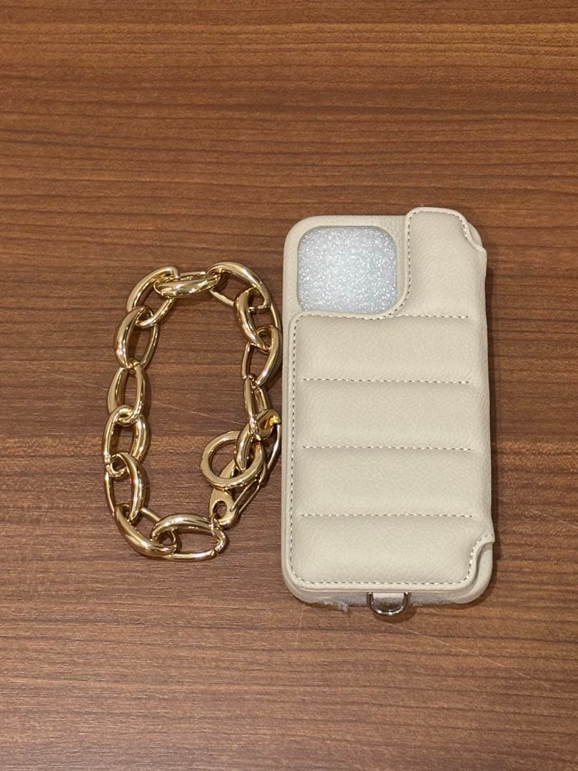 DEMIU ベージュ iPhone用ケース チェーン付き