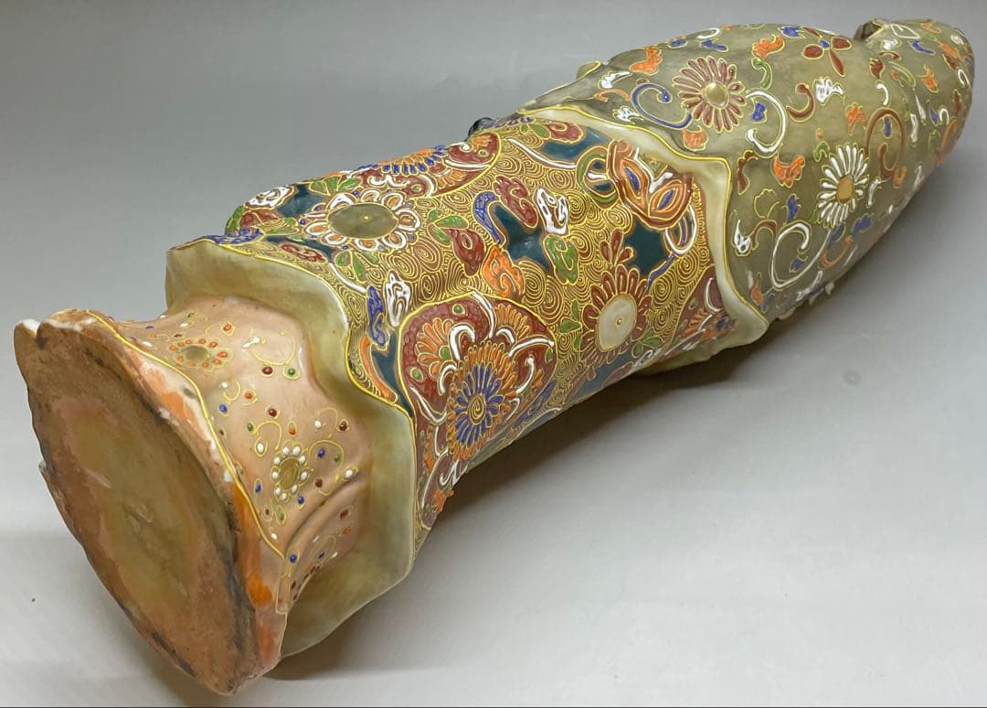 九谷焼　聖観音菩薩像　立像　色絵　金彩　置物　38cm 　Y302