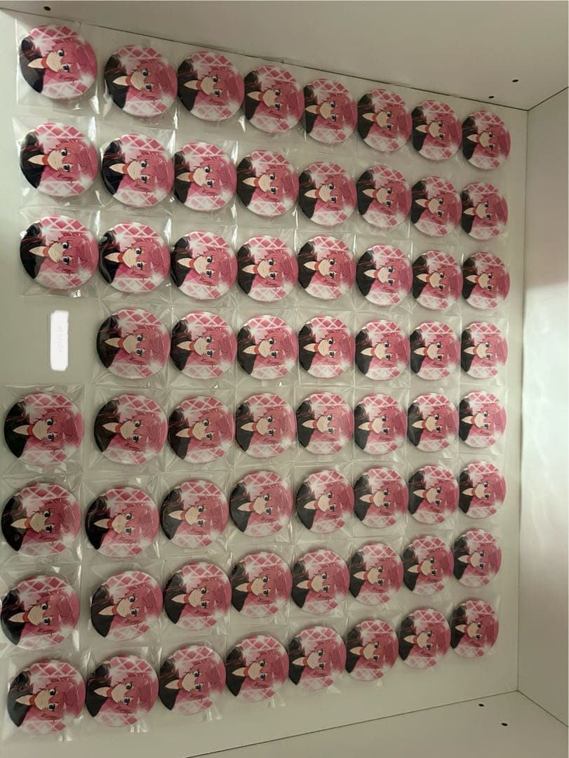 さとみくん缶バッジ 80