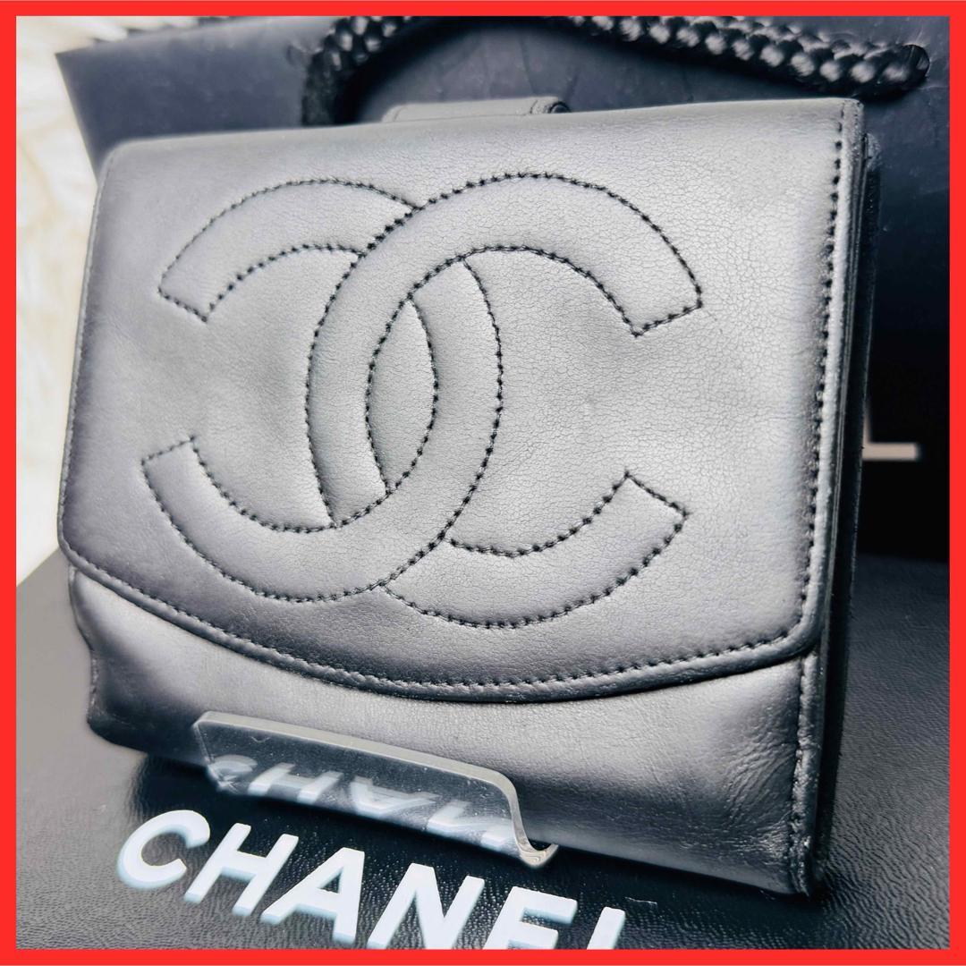 【セール中！】CHANEL シャネル　ココマーク　二つ折り財布　黒　ラムスキン