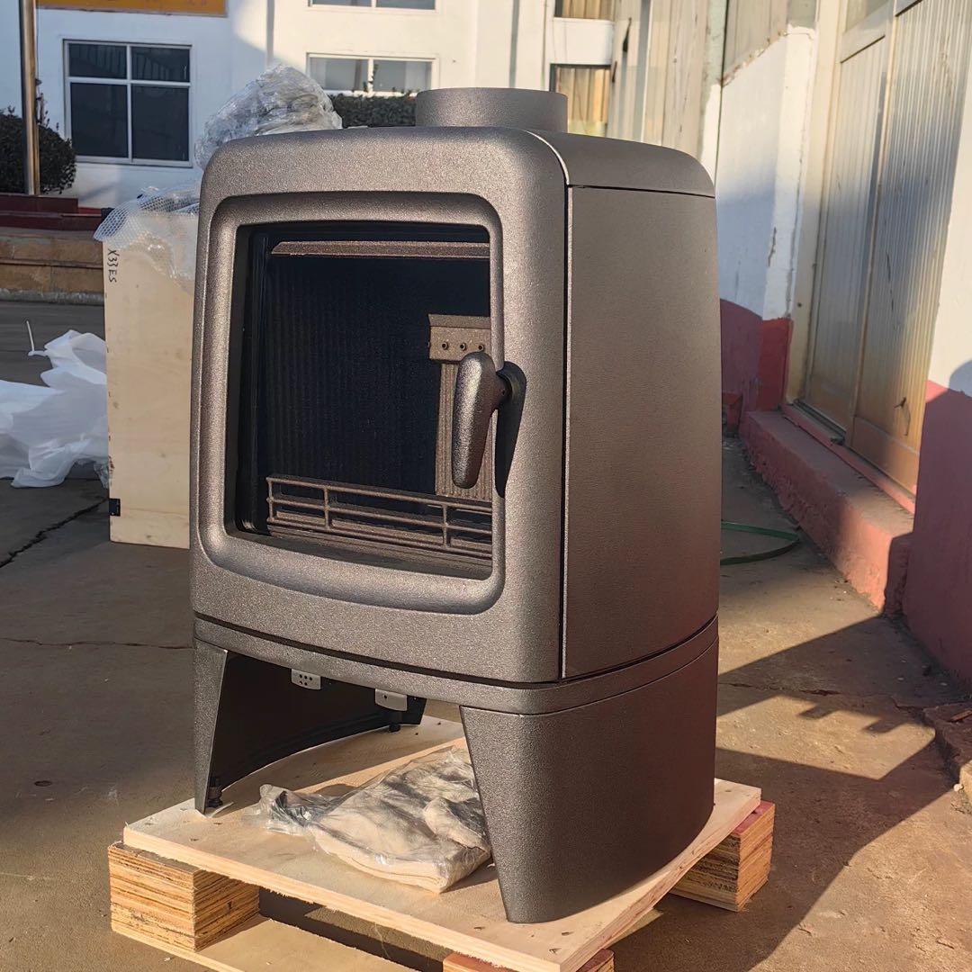 【季節商品・激安】新品鋳鉄薪ストーブ 屋外吸気可能・空気環境配慮 調理可 高蓄熱