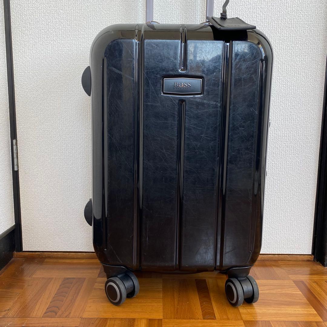【廃盤レア物】HUGO BOSS スーツケース　大容量　黒