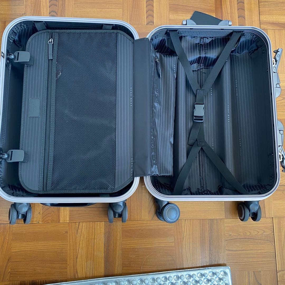 【廃盤レア物】HUGO BOSS スーツケース　大容量　黒