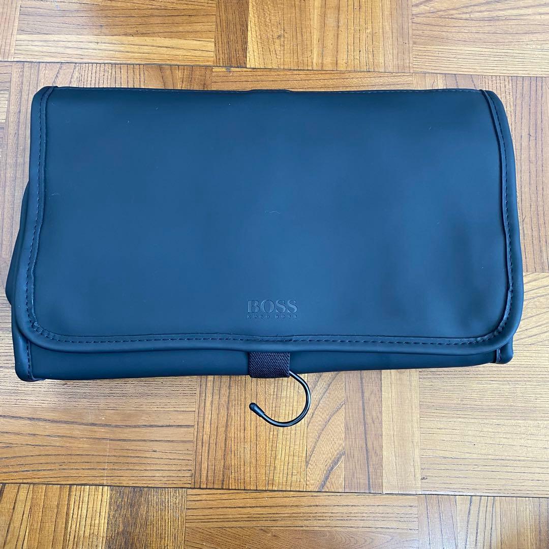 【廃盤レア物】HUGO BOSS スーツケース　大容量　黒