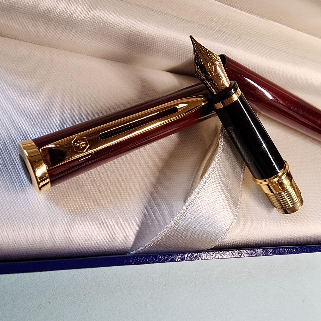 ウォーターマン プレファス レッドスリラー【美品、万年筆】