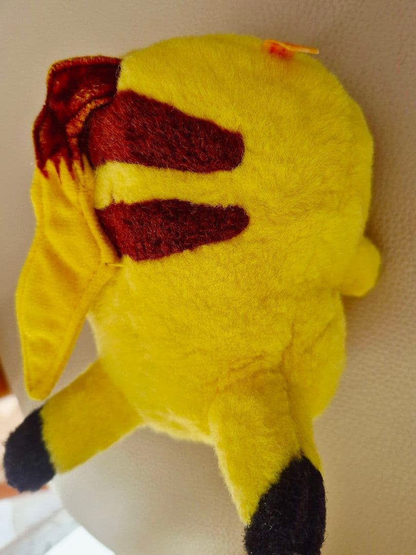 【オークション】ポケモン ピカチュウ 初期 初代 レトロ TOMY ぬいぐるみ