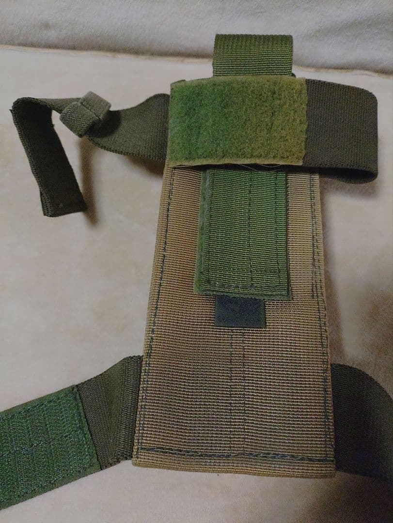 EAGLE INDUSTRIES TACTICALストック用。拳銃マグアーム用。