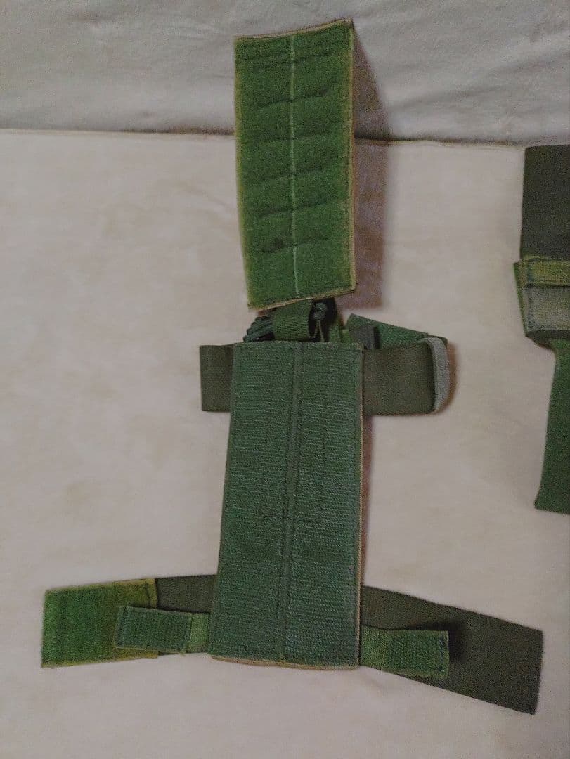 EAGLE INDUSTRIES TACTICALストック用。拳銃マグアーム用。