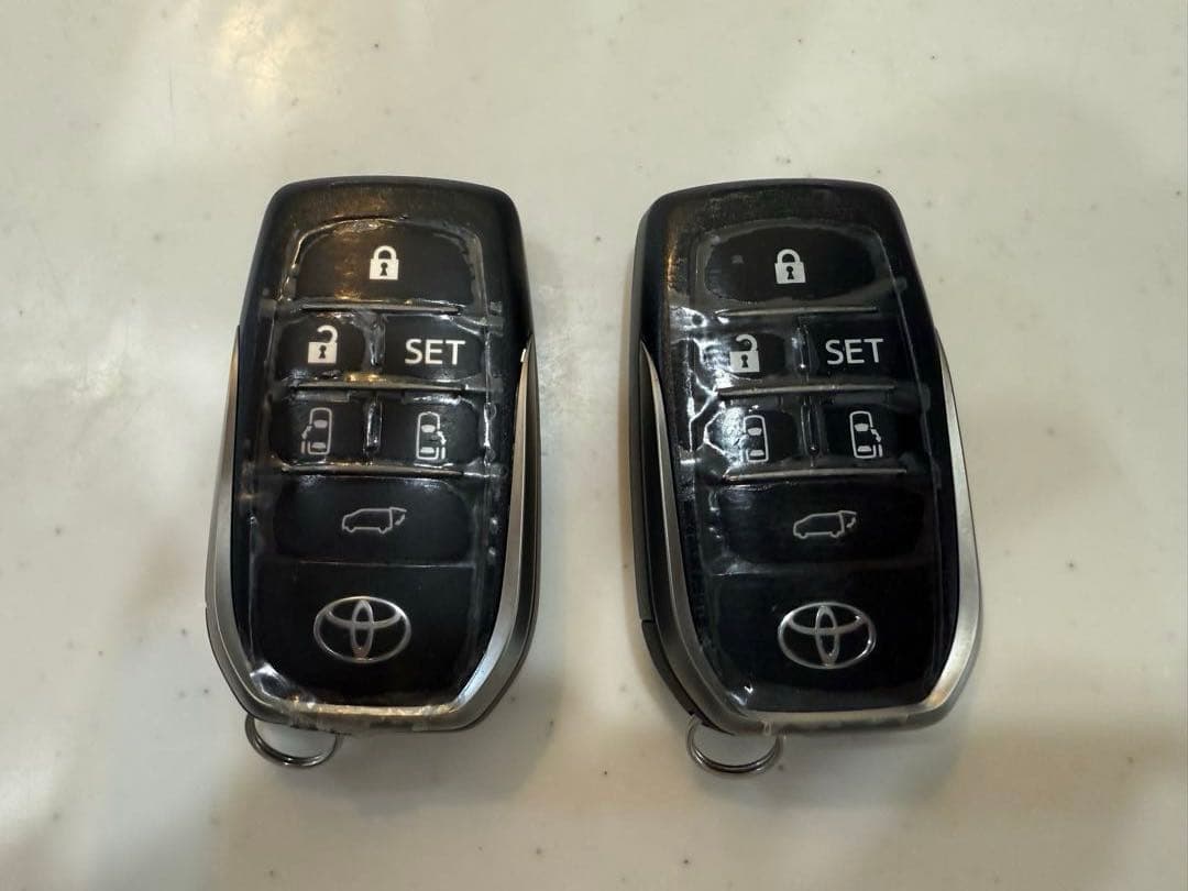 30系アルファード キーレス　6つボタン　フィルム貼り