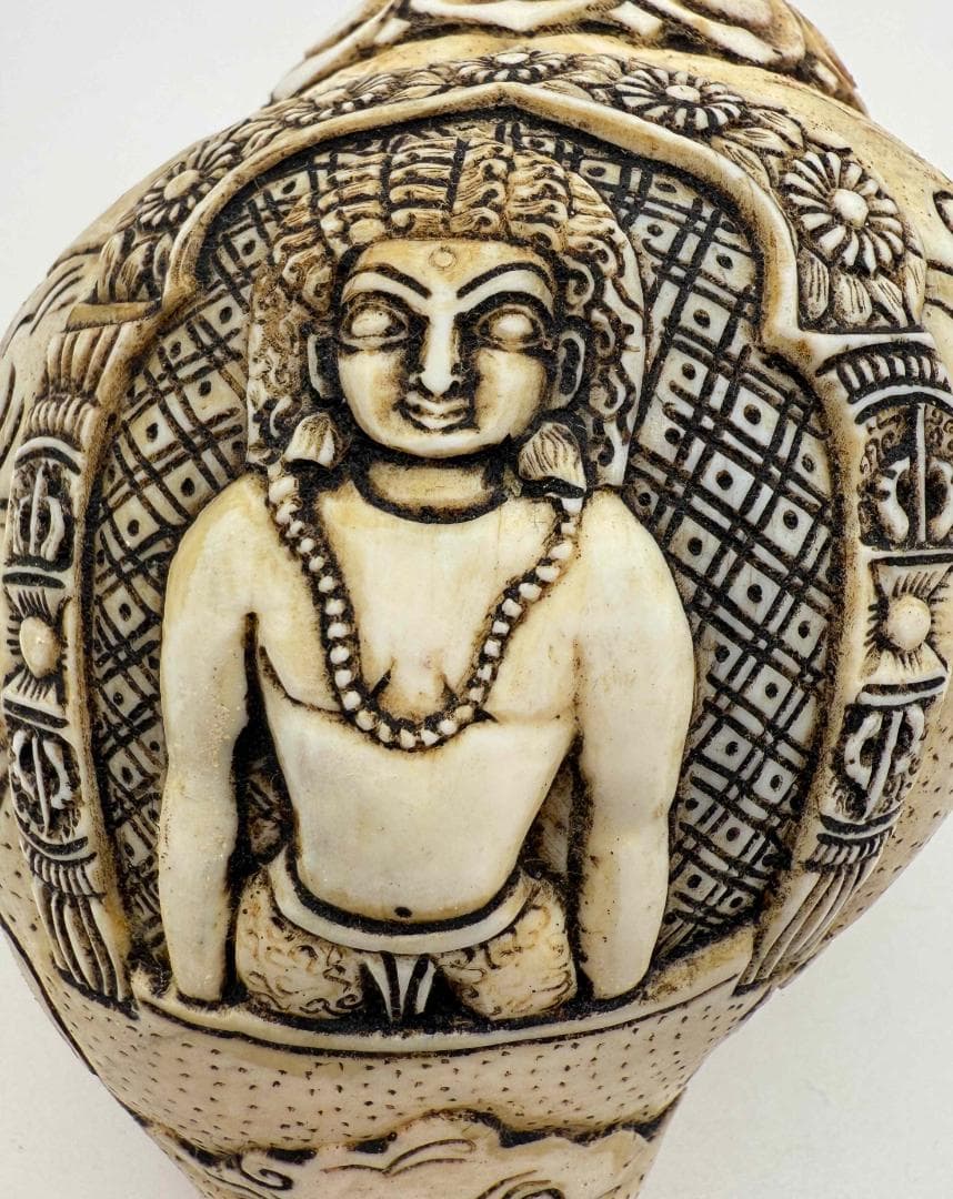 ◆チベット密教法具　法螺貝（シャンカ）・ヴィルーパ