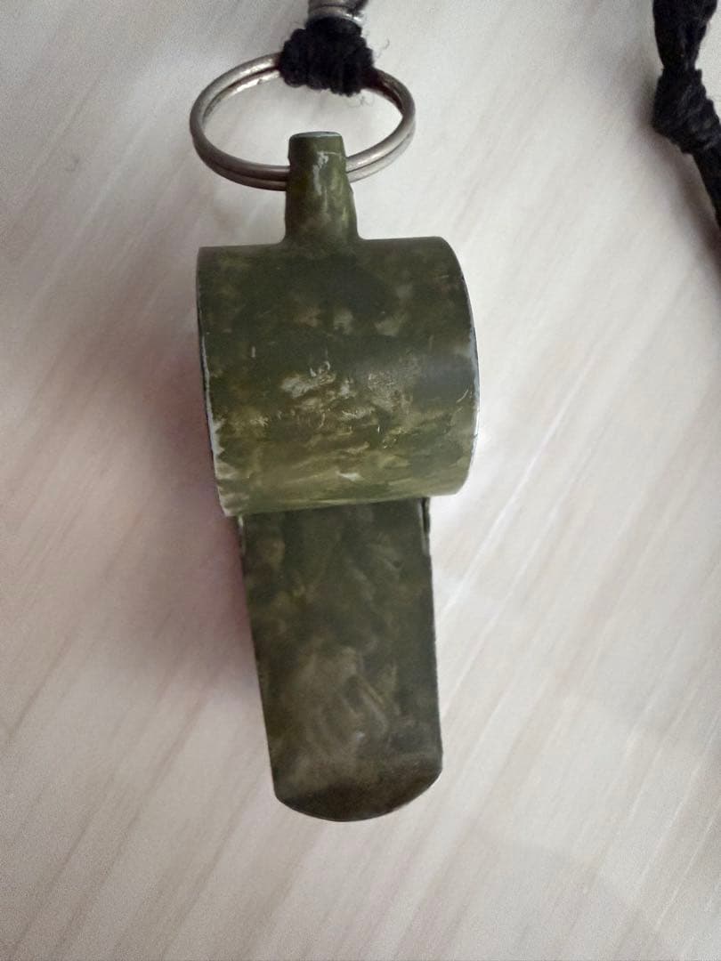 真鍮製ホイッスル　ミリタリー　グリーン