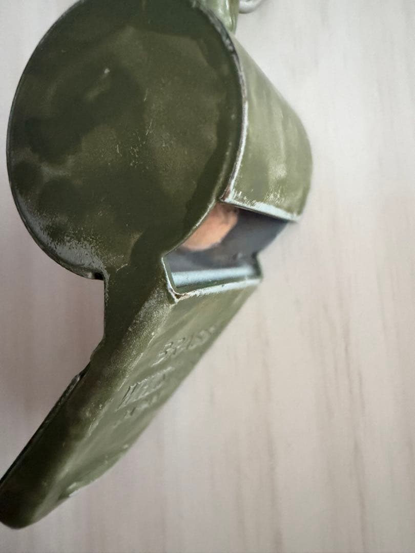 真鍮製ホイッスル　ミリタリー　グリーン