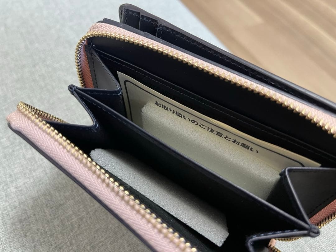 【新品】ポールスミス キャットドゥードゥル 2つ折り財布 ラウンド ピンク