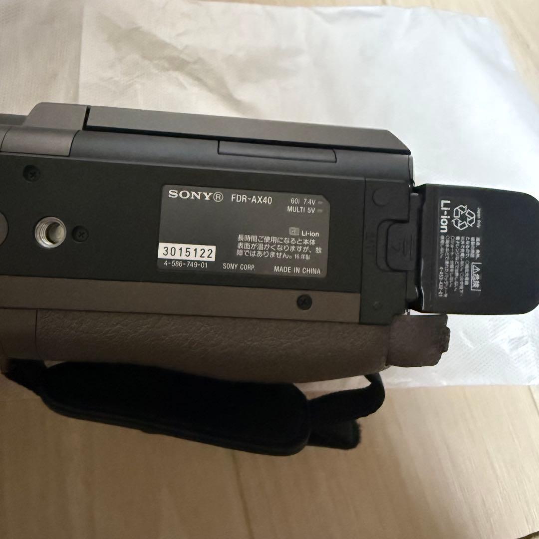 SONY 4Kビデオカメラ　ハンディカム　FDR-AX40
