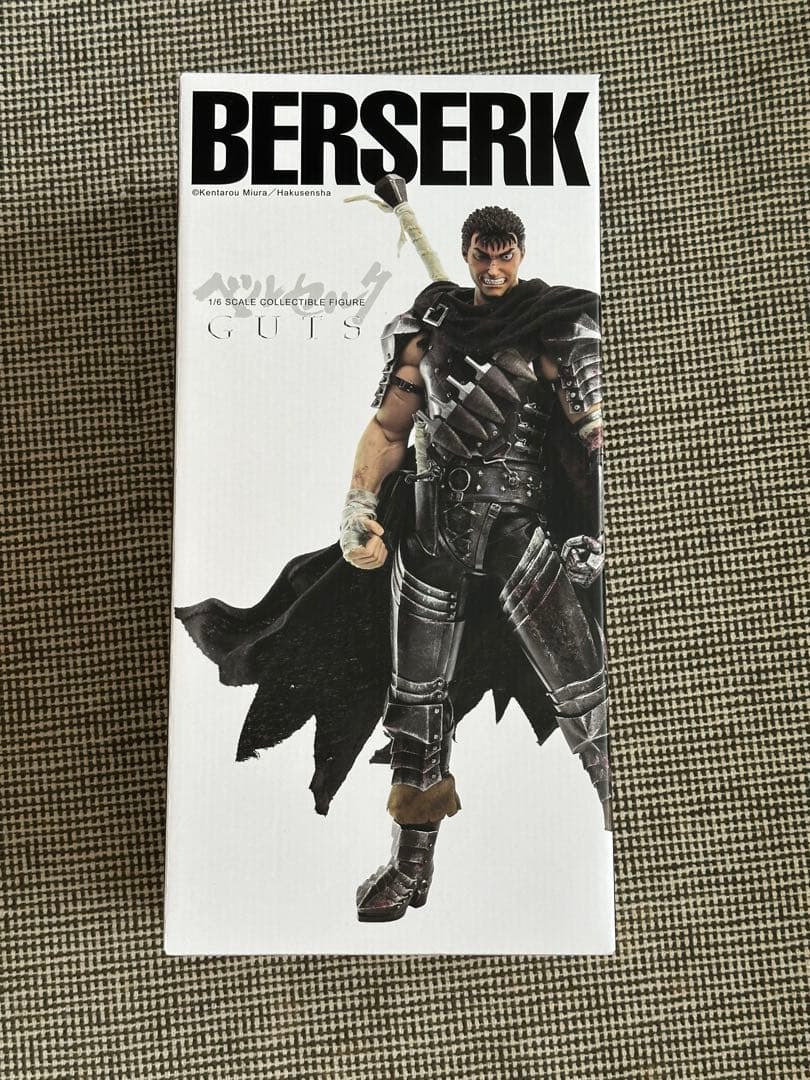 ベルセルク threezero gecco ガッツ　フィギュア。