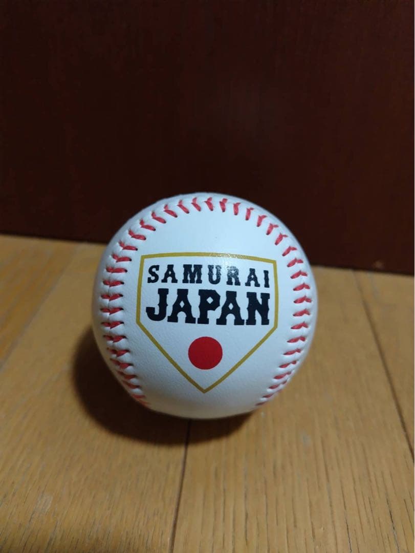 村上宗隆 2023年侍ジャパン日本代表 ロゴ入り直筆サインボール